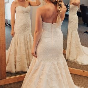 Oleg Cassini Wedding Gown